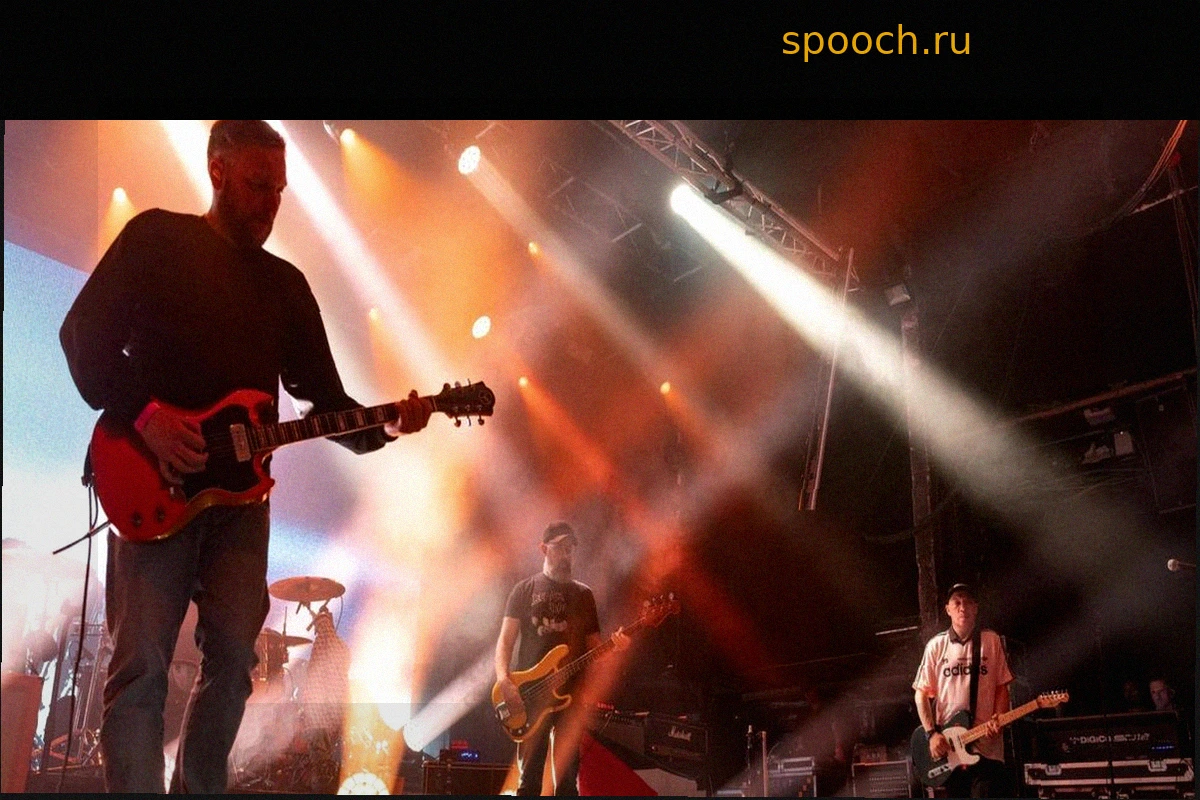 Mogwai отмечают 30-летие, Кара Делевинь дает второй концерт в Барселоне